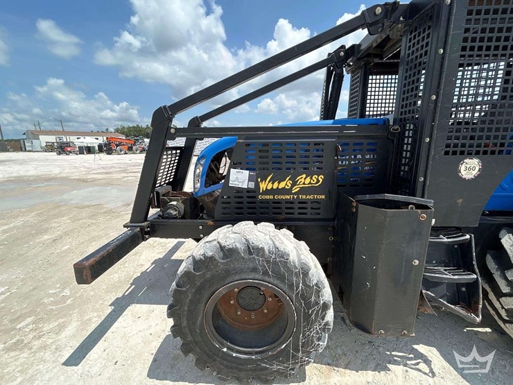 2018-new-holland-4wd-agricultural-tractor-w/-brush-cutter-image-17