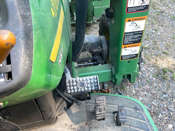 john-deere-4400-image-8