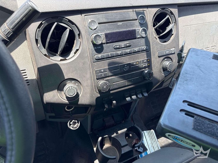 2011-ford-f450-image-15
