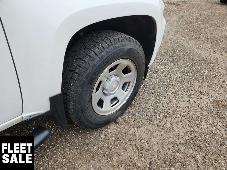2021-chevrolet-colorado-image-12