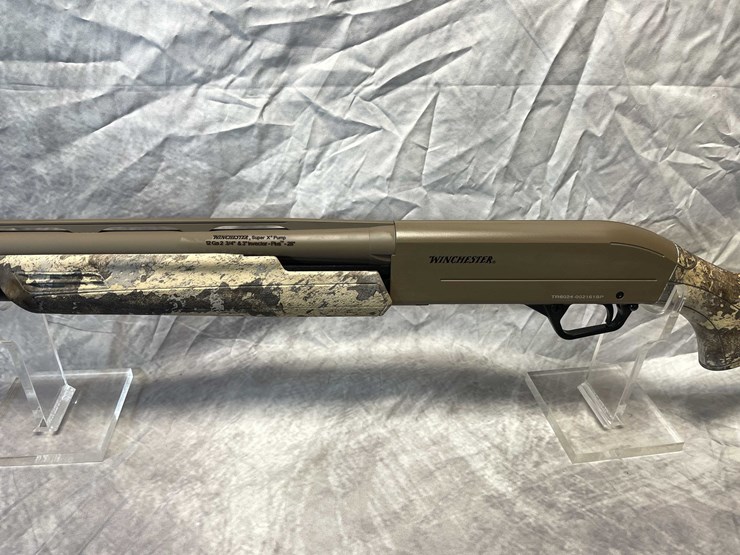 #10658-•-winchester-sxp-hybrid-hunter,-12-ga.-pump-action-shotgun,-sn:-tr6024-002161sp-image-9