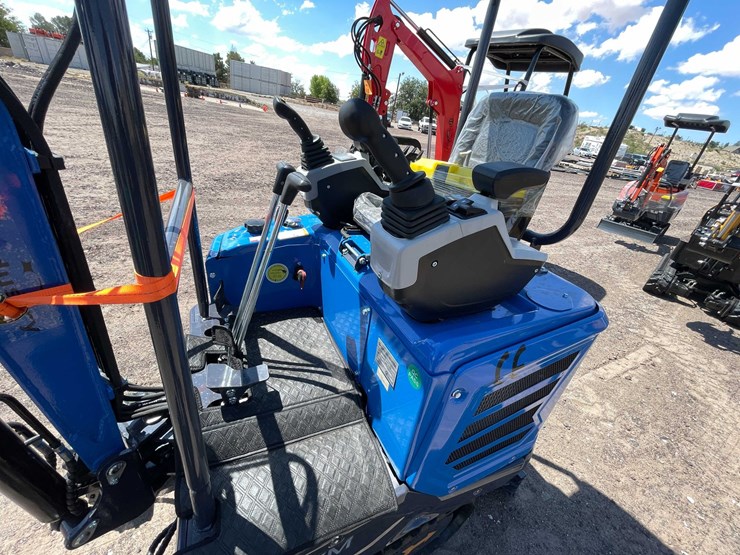 #2450-•-2026-cfg-dm20ym-mini-excavator-image-29