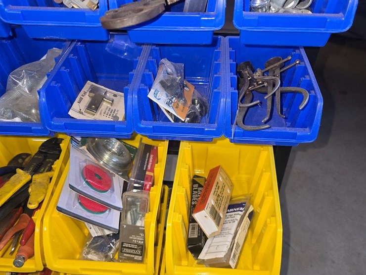 #431-•-47-bin-organizer-with-all-the-contents-image-5