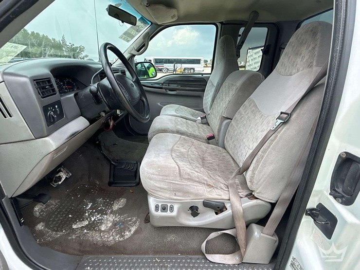 1999-ford-f350-image-12