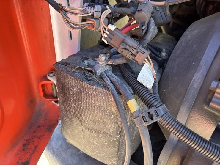 2019-bobcat-t770-image-41