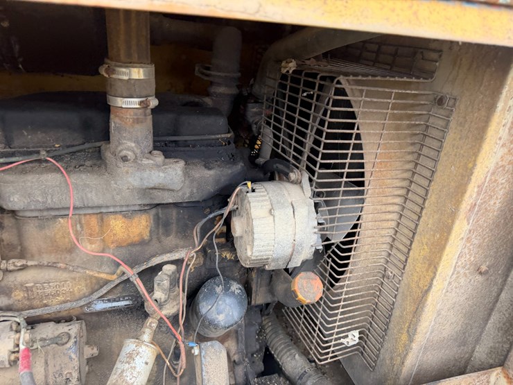 #52649-•-*inop-joy-manufacturing-mobile-air-compressor-166715-inv#52649-image-38