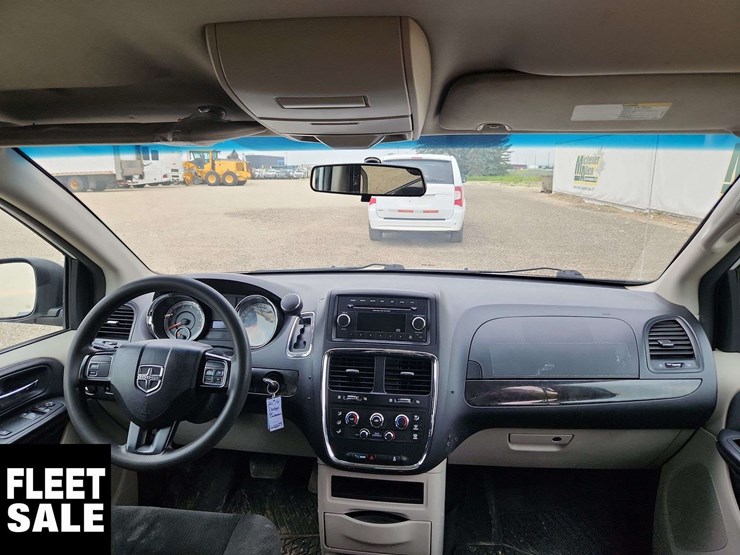 2016-dodge-grand-caravan-image-20