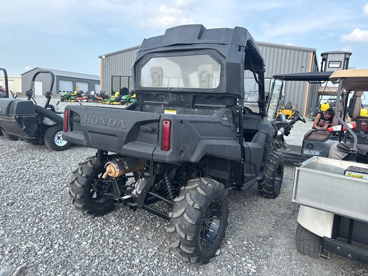 2014-honda-pioneer-700-image-4