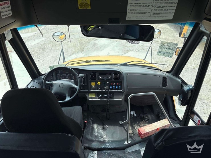 2016-freightliner-b2-image-18