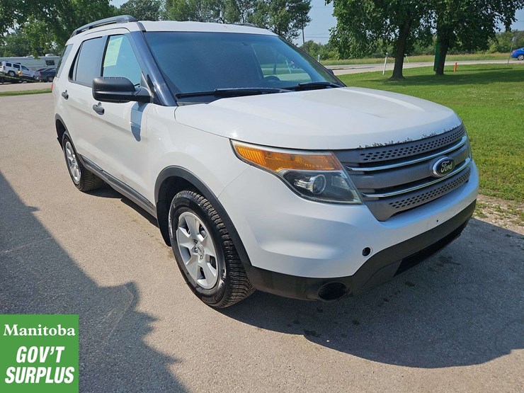 2013-ford-explorer-image-4