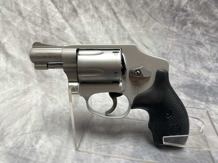 #10871-•-smith-&-wesson-m642,-38-spl-revolver,-sn:-drr5599-image-3