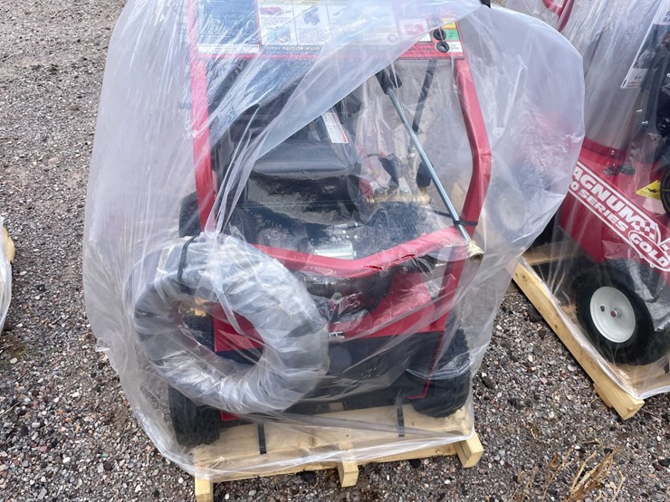 #2201-•-magnum-4000-gold-power-washer-image-4