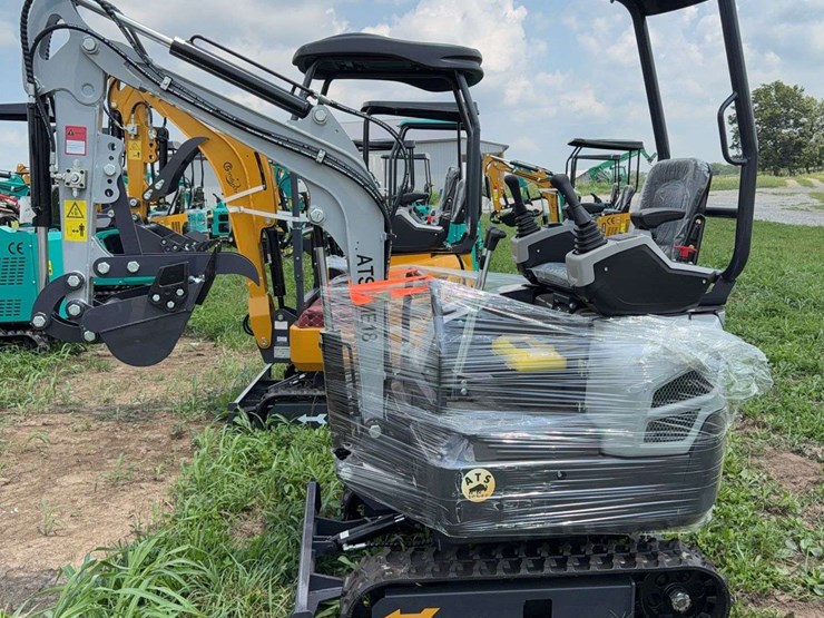 ats-power-me18-mini-excavator-image-1