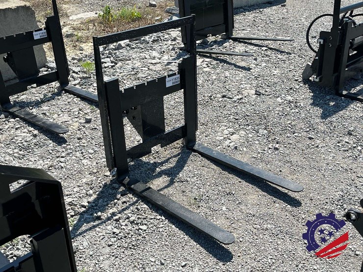unused-2026-future-crawler-excavator-forks-image-7