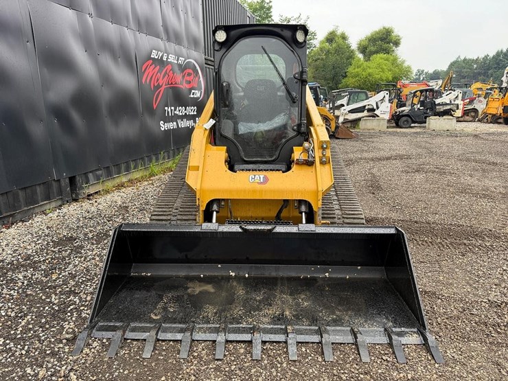 2020-caterpillar-299d3-image-7