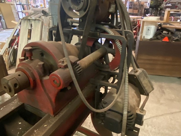#205-•-lathe-image-3