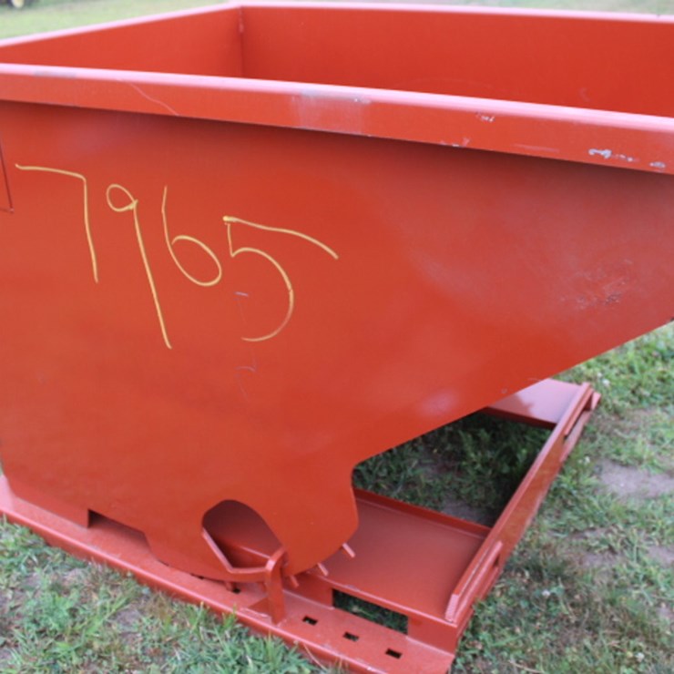 #7965 • 2.0 self-dumping hopper