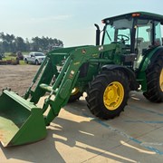 JOHN DEERE 5115M
