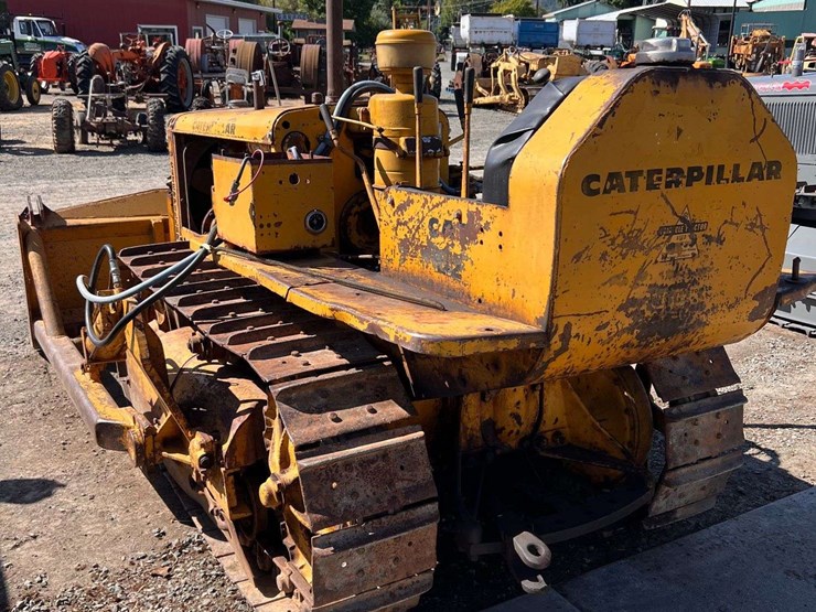 caterpillar-d2-image-7