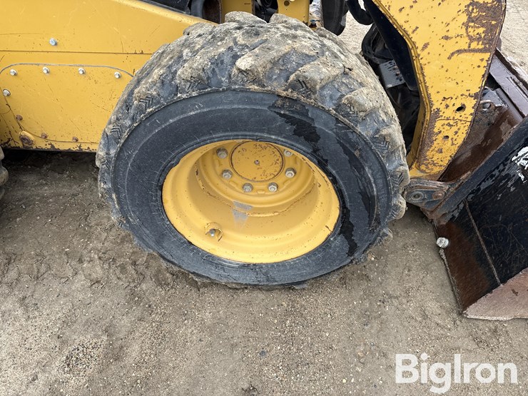 2012-caterpillar-262c-image-19