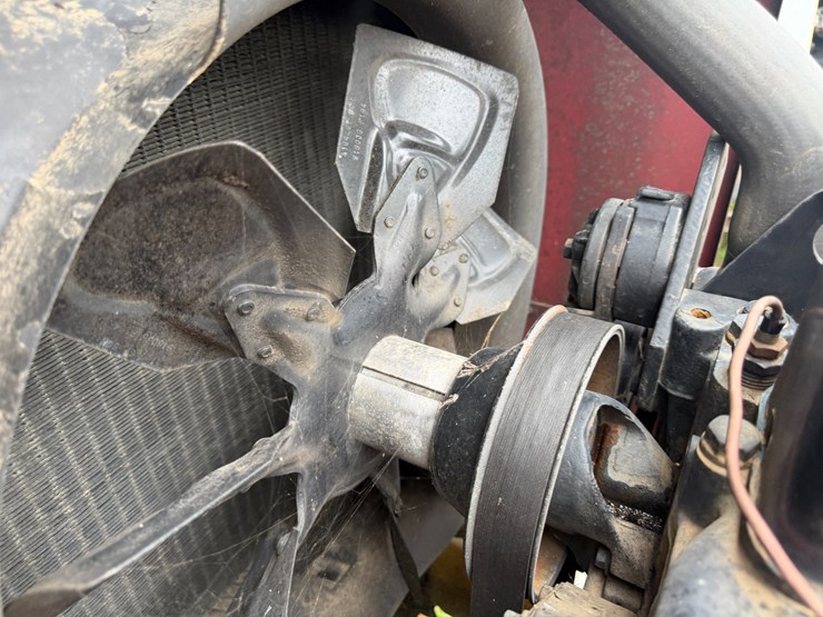 case-ih-4390-image-29