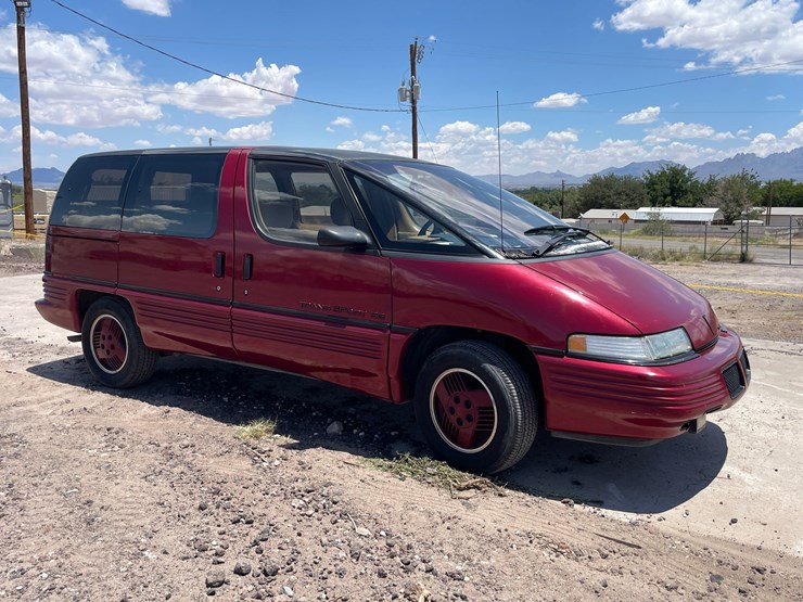 #2100-•-1990-pontiac-transport-van-se,-title-in-delay-image-8
