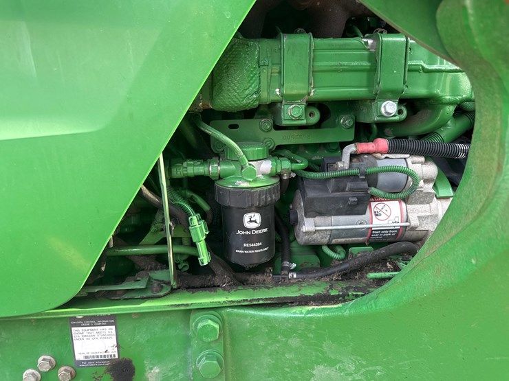 john-deere-6125m-image-22