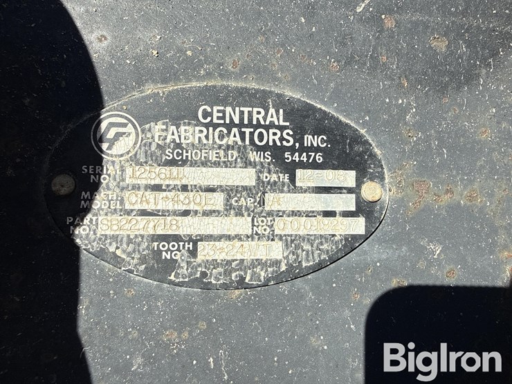 central-fabricators-430e-backhoe-frost-bucket-image-14
