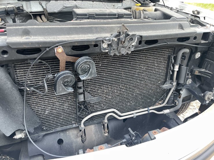 2014-ford-f150-xl-image-66