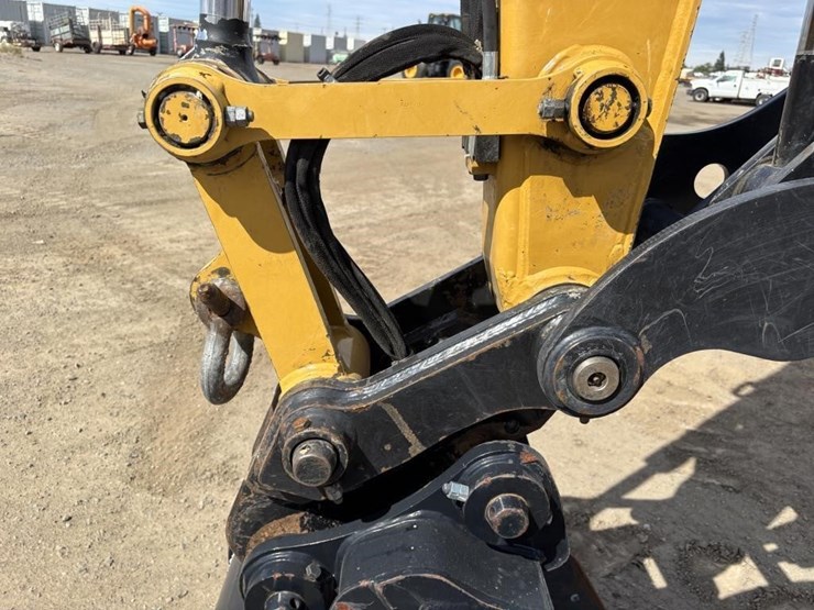 2021-caterpillar-308cr-image-16