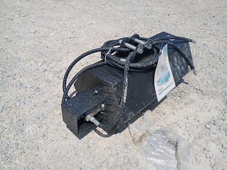 #l65-027-•-lanch-flail-mower-mini-excavator-attachment-image-4