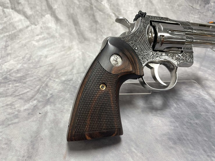 #10849-•-colt-python,-357-mag-revolver,-sn:-py283505-image-5