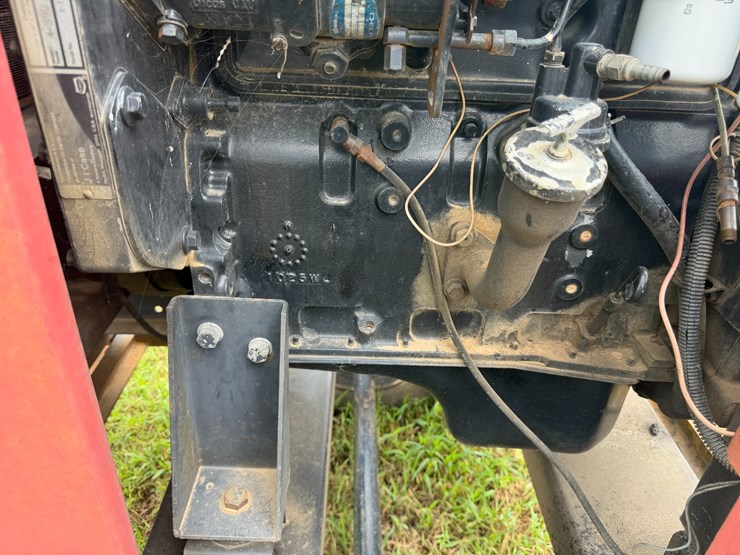 case-ih-4390-image-26