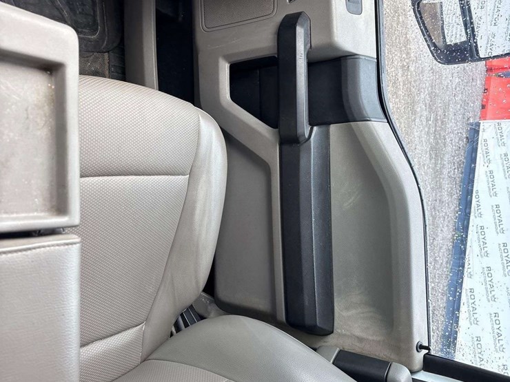 2018-ford-f250-image-17