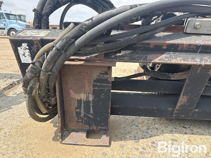 2006-caterpillar-pc205-18-cold-planer-image-11