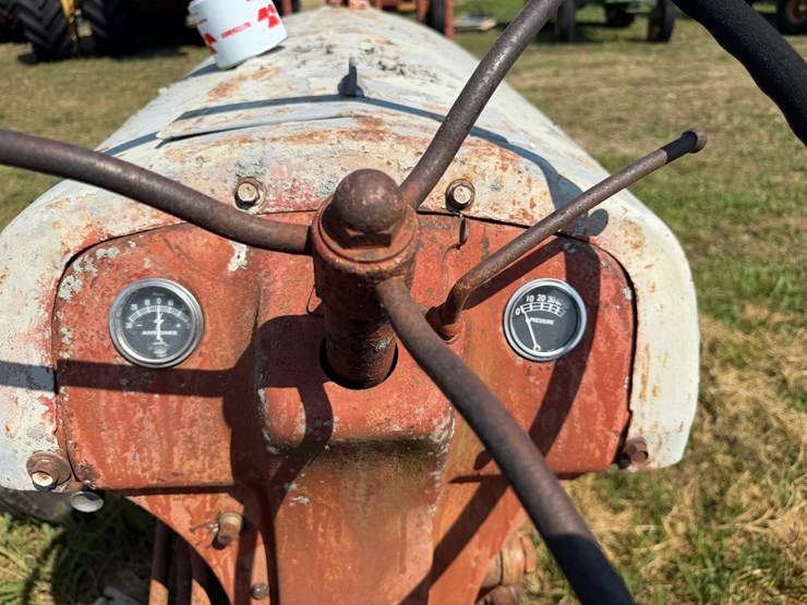 ford-tractor-image-41