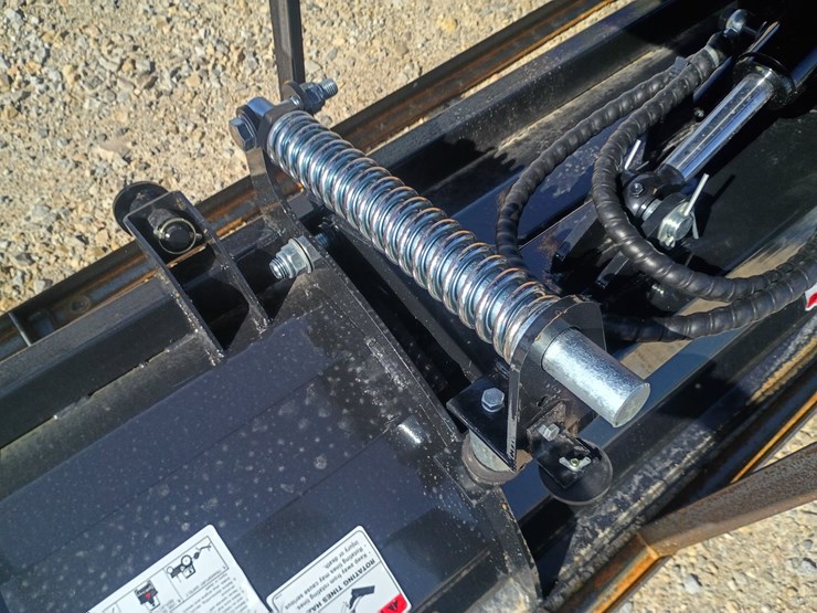 #l66-003-•-mower-king-dozer-blade-skid-steer-attachment-image-11