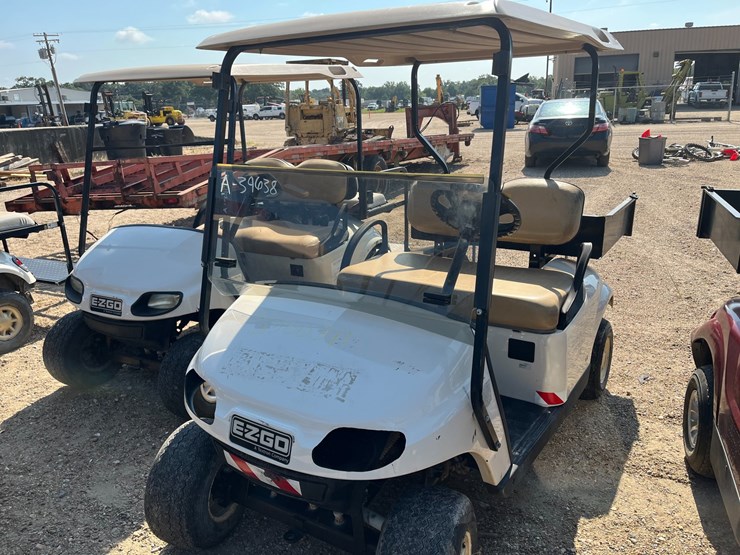 #39638-•-2021-ezgo-txt-golfcart-|-for-parts/repairs-image-1