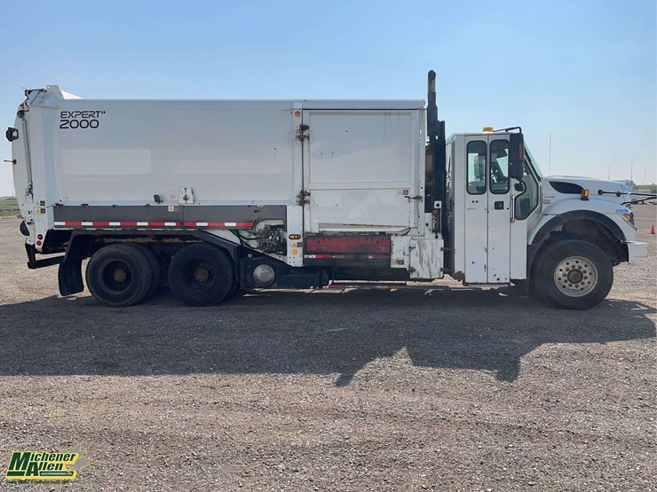 2011-international-workstar-7400-image-6