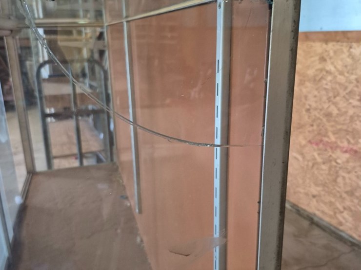 #127-•-display-cabinet-image-3