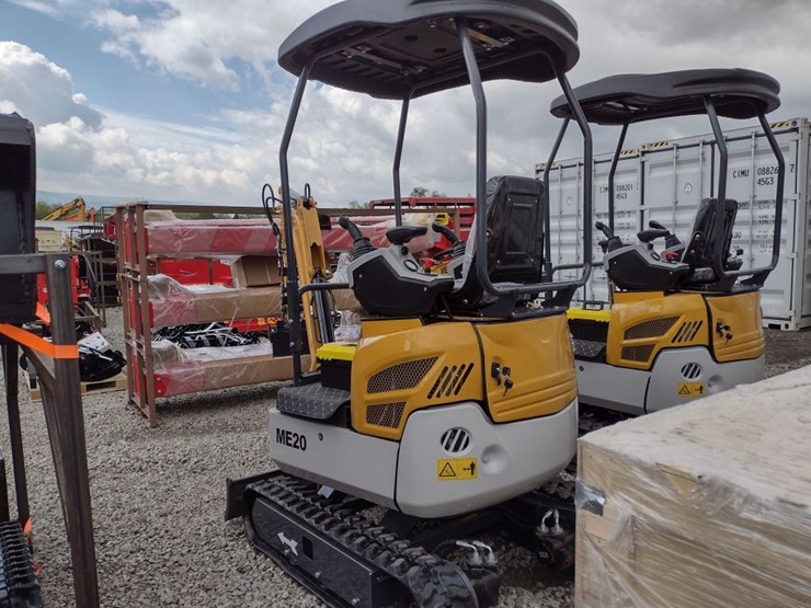 me20-yanmar-engine-excavator-(qea-3709)-image-4