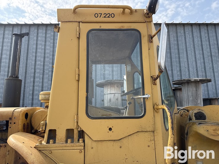 1978-caterpillar-950-image-12