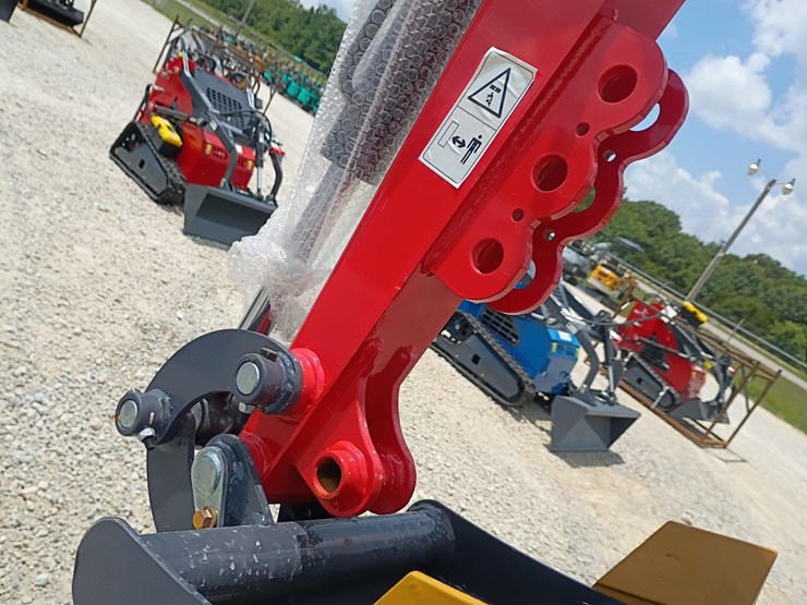 #l63-001-•-2026-zjg-12-mini-excavator-[damaged]-image-21
