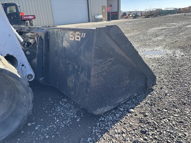 2019-bobcat-t770-image-12