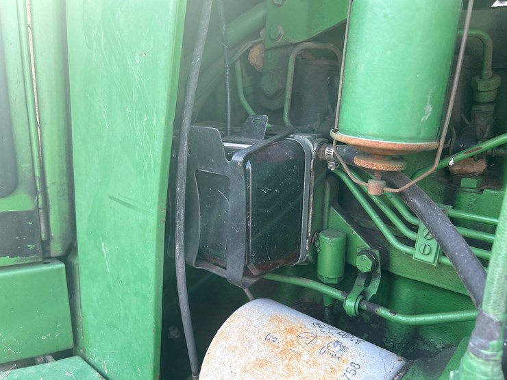 john-deere-4630-image-35