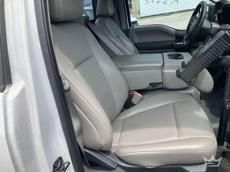 2018-ford-f150-image-25