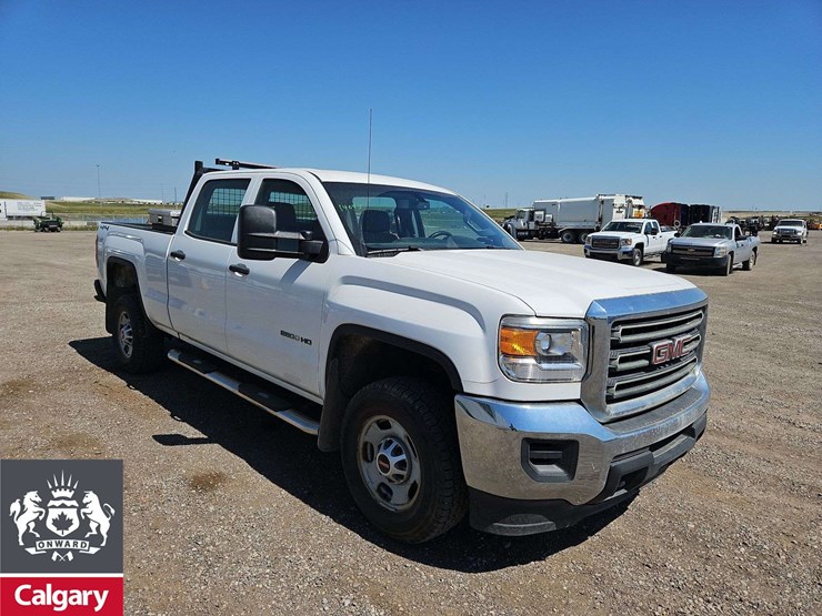 2015-gmc-sierra-2500hd-image-7