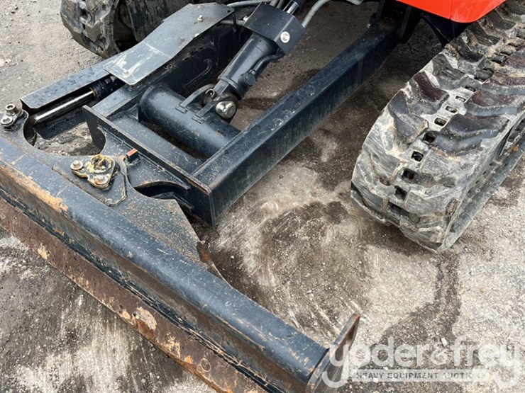 2022-kubota-u35-image-21