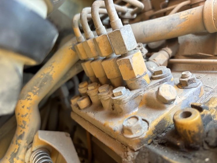 2014-caterpillar-226b3-image-41