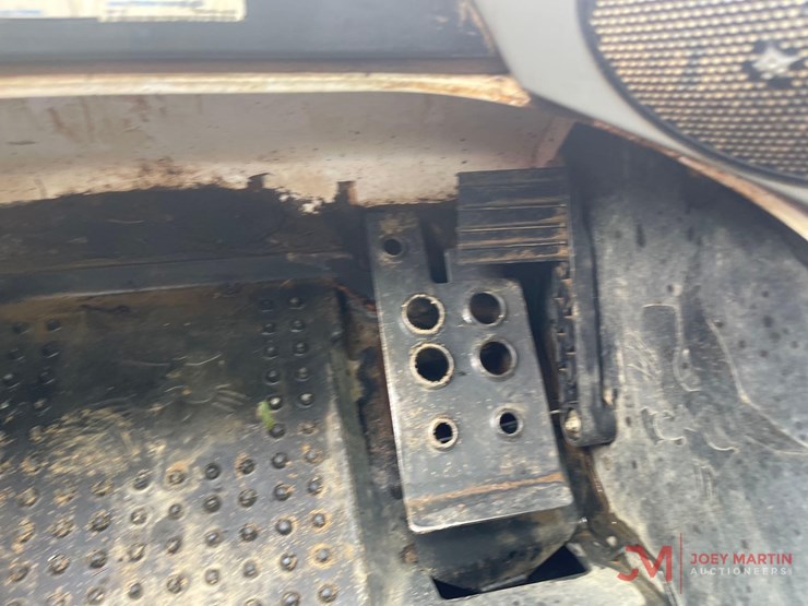 2019-bobcat-t770-image-21